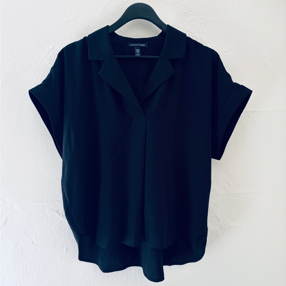 Eileen Fisher Black Silk Short Sleeve Blouse